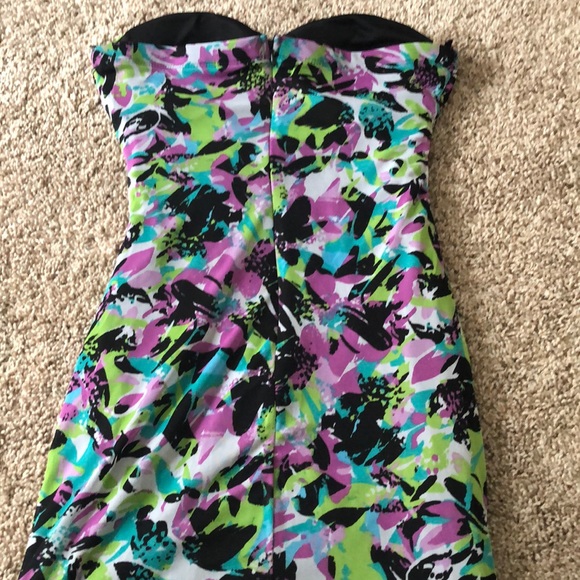 Strapless multi colored dress! Size 9 - Picture 4 of 7